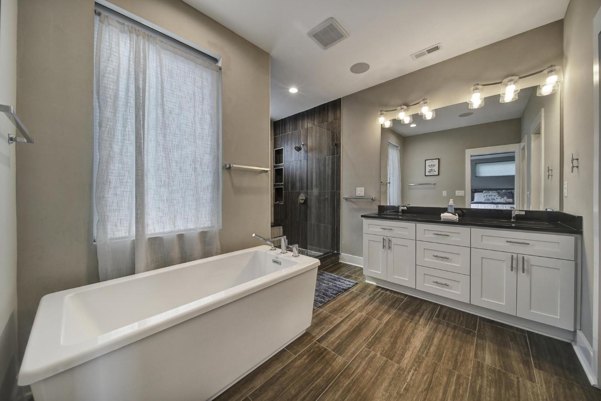 906 Westbrook B City Views Rooftop Hot Tub And Short Walk To Stadium Charlotte Ngoại thất bức ảnh